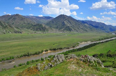 Археологические памятники окрестностей села Куюс.jpg